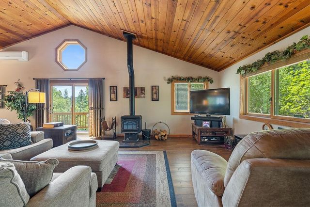 2940 Horseshoe Bend Rd, Somerset, CA 95684