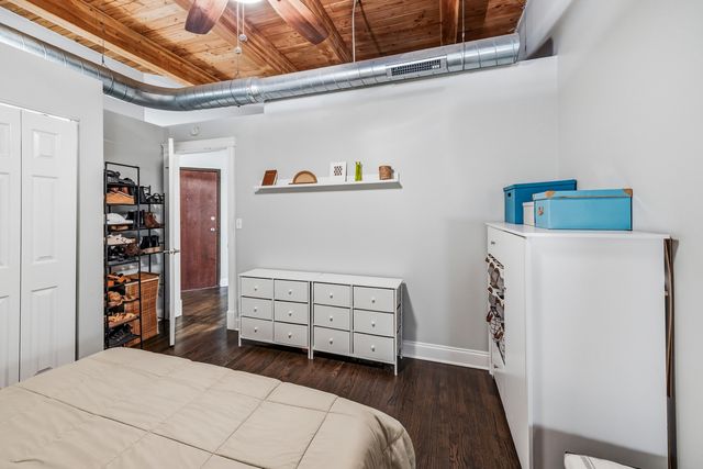 500 N DAMEN Avenue 307, Chicago, IL 60622