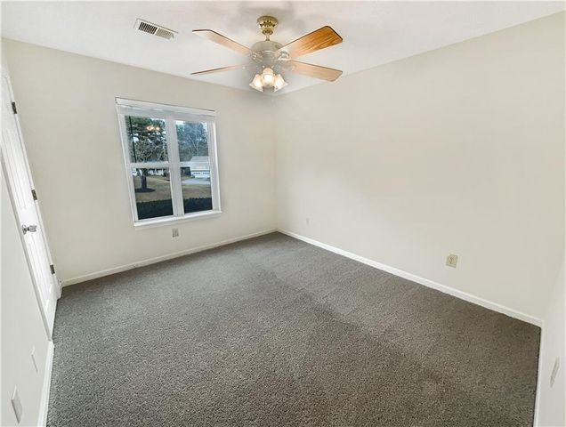 607 River Bend SW Circle, Smyrna, GA 30082