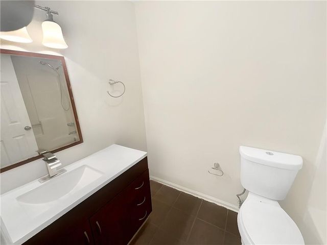 607 River Bend SW Circle, Smyrna, GA 30082