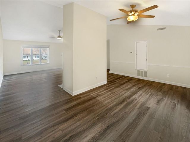 607 River Bend SW Circle, Smyrna, GA 30082