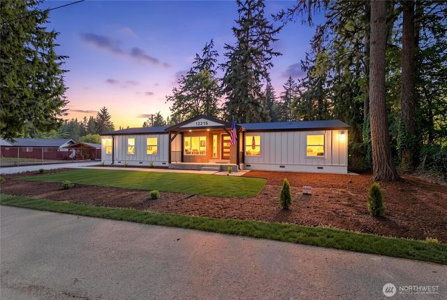 12215 58th Avenue E, Puyallup, WA 98373