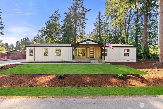 12215 58th Avenue E, Puyallup, WA 98373