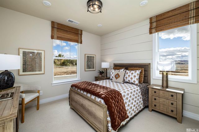 282 Arlis Place, Sparks, NV 89441