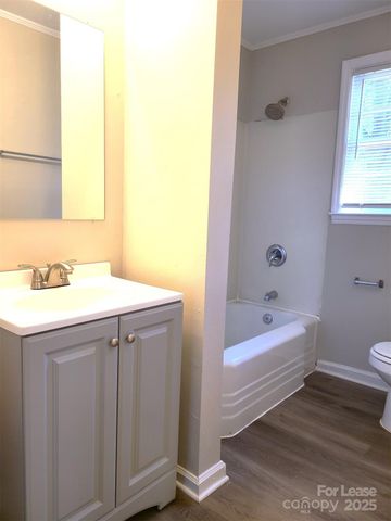 3530 Eastwood Drive, Charlotte, NC 28205