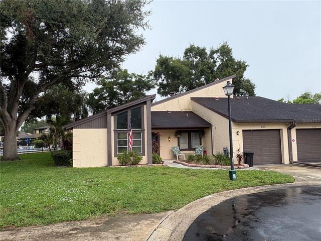 2101 SUNSET POINT ROAD 2105, Clearwater, FL 33765