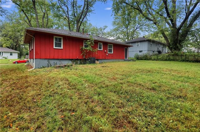 11015 HERRICK Avenue, Kansas City, MO 64134