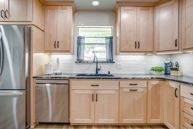 773 Windridge Lane, Burleson, TX 76028