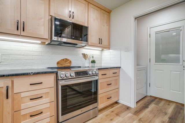 773 Windridge Lane, Burleson, TX 76028