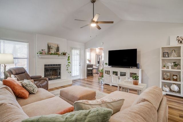 773 Windridge Lane, Burleson, TX 76028