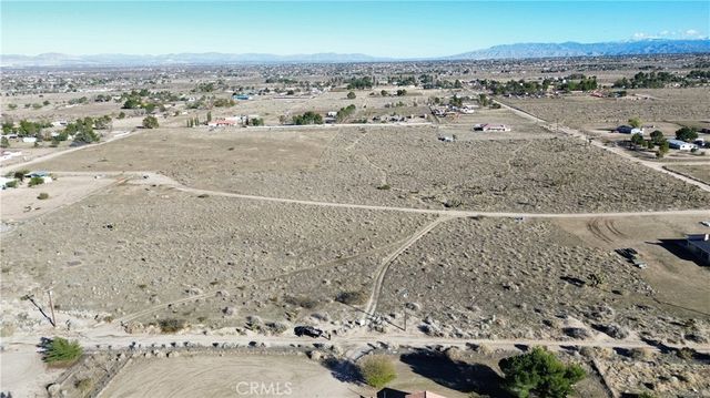 111 Riggins, Phelan, CA 92371