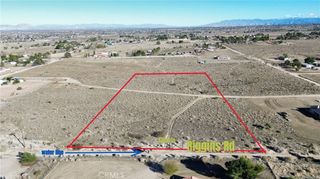 111 Riggins, Phelan, CA 92371