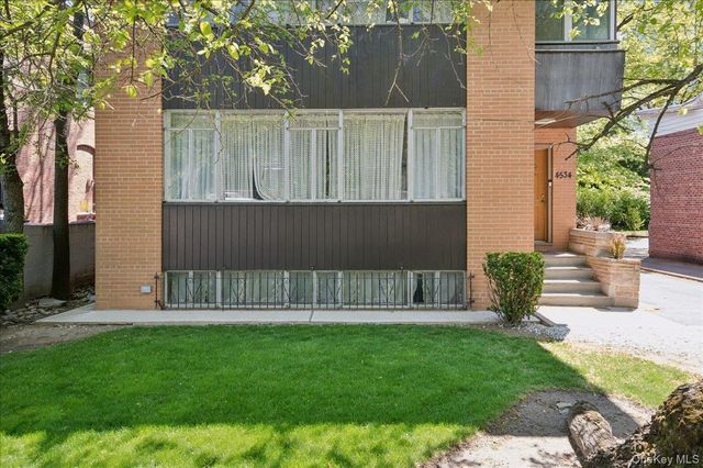 4534 Henry Hudson Parkway, Bronx, NY 10471