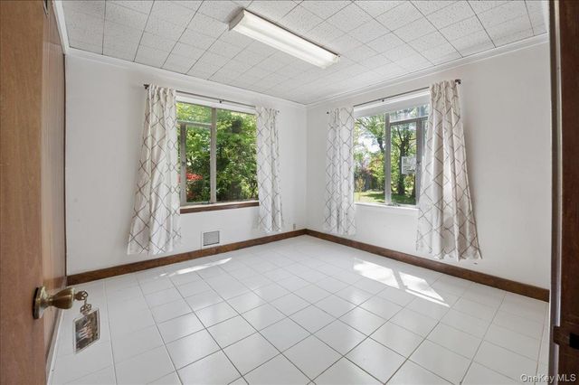 4534 Henry Hudson Parkway, Bronx, NY 10471