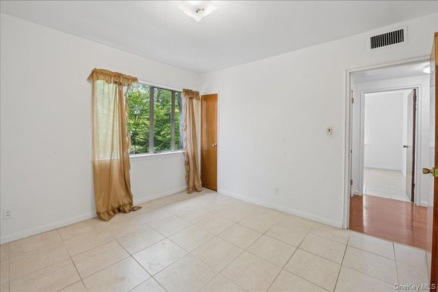 4534 Henry Hudson Parkway, Bronx, NY 10471