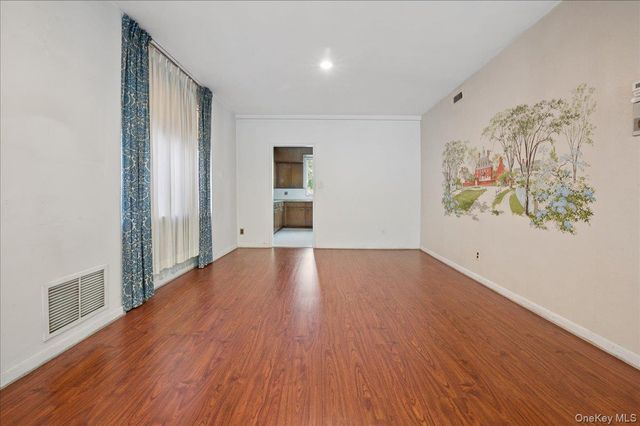 4534 Henry Hudson Parkway, Bronx, NY 10471