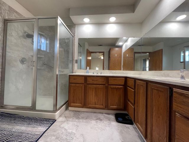 1632 University Avenue, Madera, CA 93637