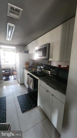 16607 SUTTON PL, Woodbridge, VA 22191