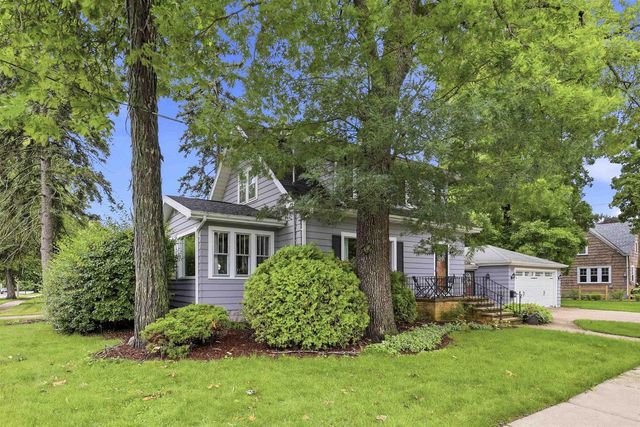 1115 HEWITT STREET, Neenah, WI 54956