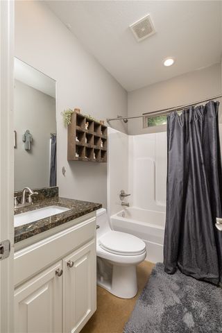 719 W Thornstone Avenue, West Fork, AR 72774