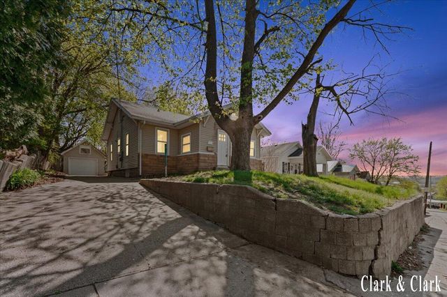 312 King Alley, Ionia, MI 48846