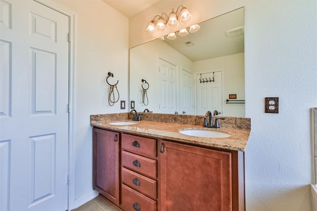 4814 Mint Trail, Houston, TX 77066