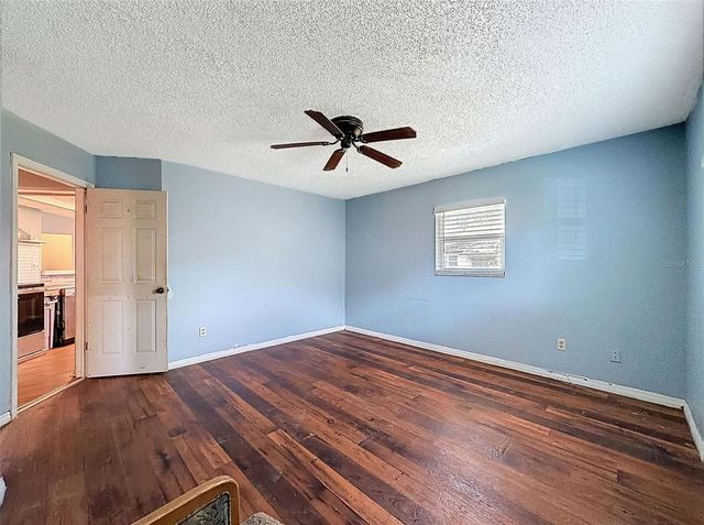 8643 WOODBRIDGE DR, New Port Richey, FL 34655