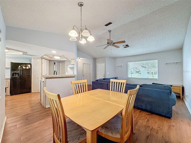 8643 WOODBRIDGE DR, New Port Richey, FL 34655