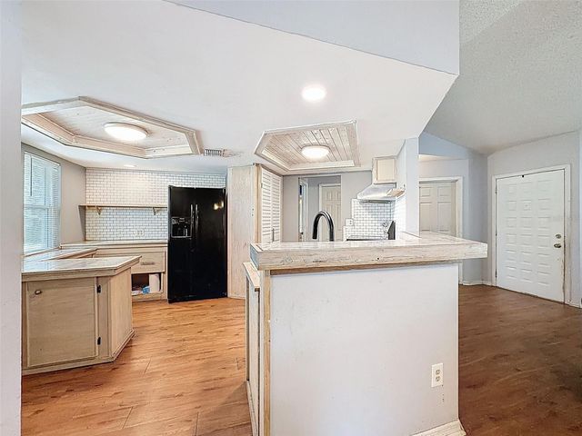 8643 WOODBRIDGE DR, New Port Richey, FL 34655