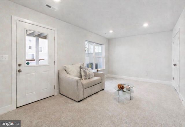 10939 DRUMMOND PL, White Plains, MD 20695