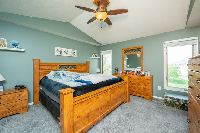 914 NE 9th Street, Ankeny, IA 50021