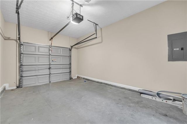 1538 Park Grove Drive, Lawrenceville, GA 30046