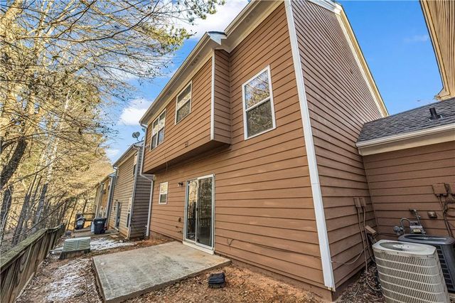 1538 Park Grove Drive, Lawrenceville, GA 30046