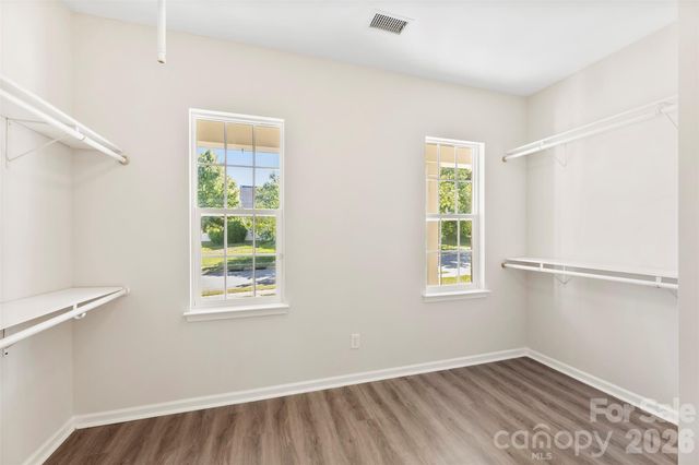 6237 Breckfield Court, Charlotte, NC 28278