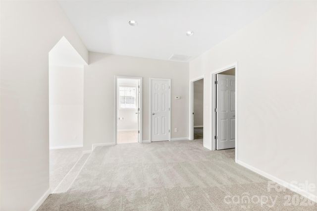 6237 Breckfield Court, Charlotte, NC 28278