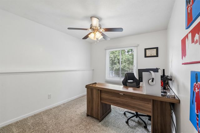8311 Twana Drive, Urbandale, IA 50322