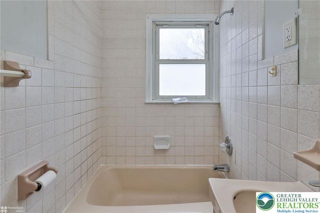 1338 Fretz Avenue, Allentown, PA 18103