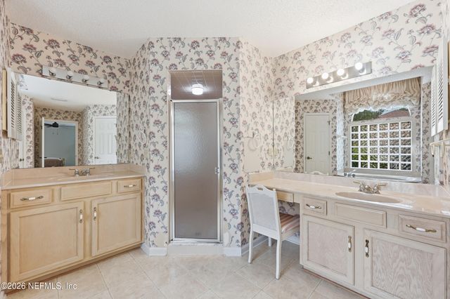 12048 WREN HOLLOW Court, Jacksonville, FL 32246