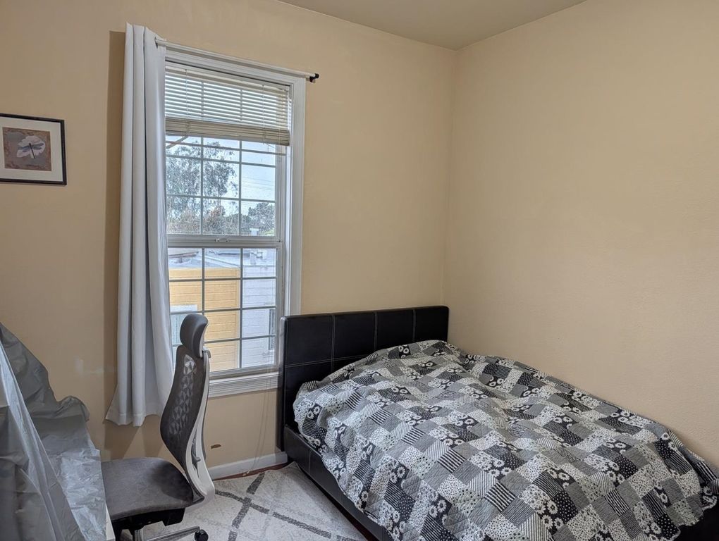 Image 32 of property listing at 286 286 Sagamore ST, San Francisco, CA 94112