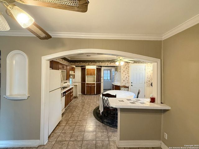 1205 W pyron, San Antonio, TX 78211
