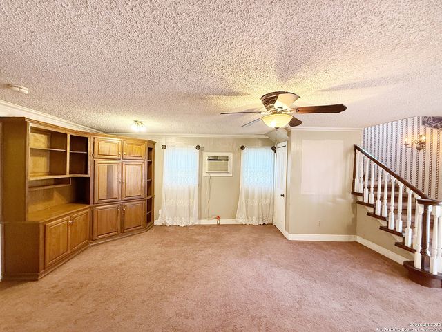 1205 W pyron, San Antonio, TX 78211