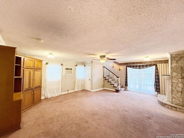 1205 W pyron, San Antonio, TX 78211