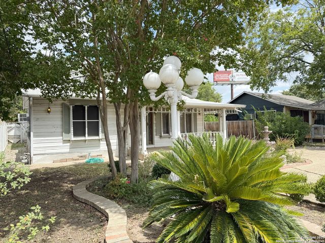 1205 W pyron, San Antonio, TX 78211