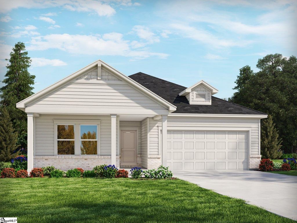 206 Tantalus Street, Gray Court, SC 29645