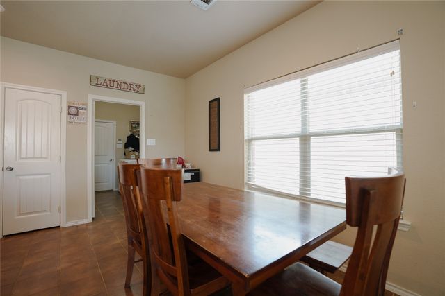3300 Stonecrop Trail, Denton, TX 76226