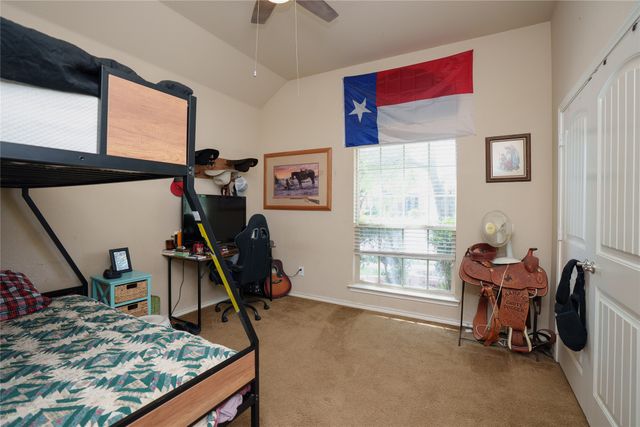 3300 Stonecrop Trail, Denton, TX 76226