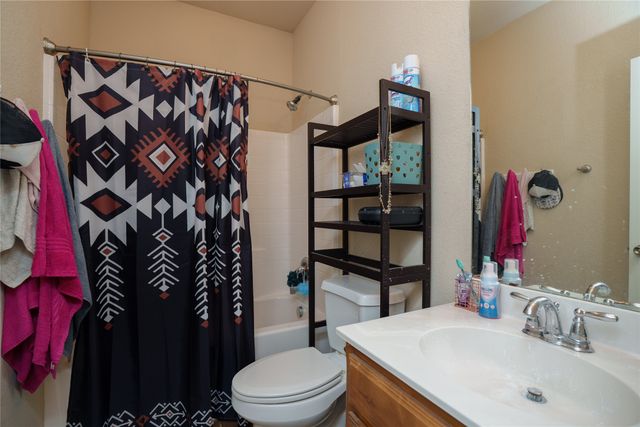 3300 Stonecrop Trail, Denton, TX 76226