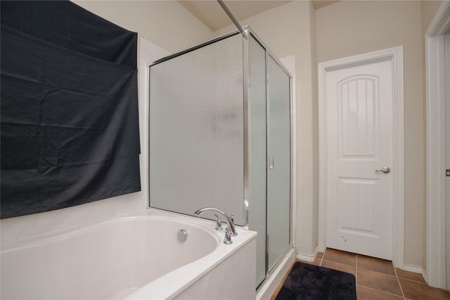 3300 Stonecrop Trail, Denton, TX 76226
