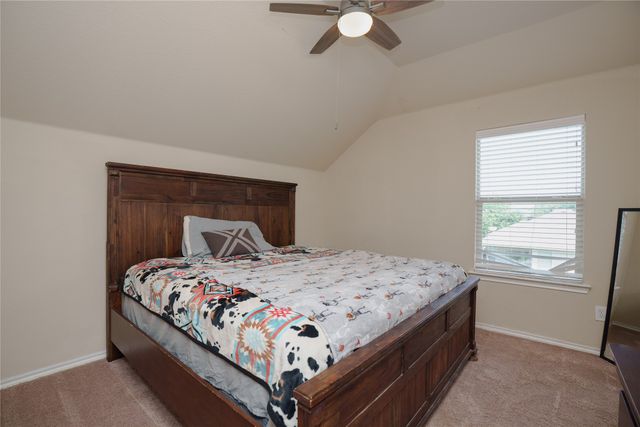 3300 Stonecrop Trail, Denton, TX 76226