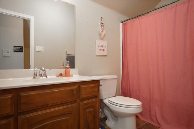 3300 Stonecrop Trail, Denton, TX 76226